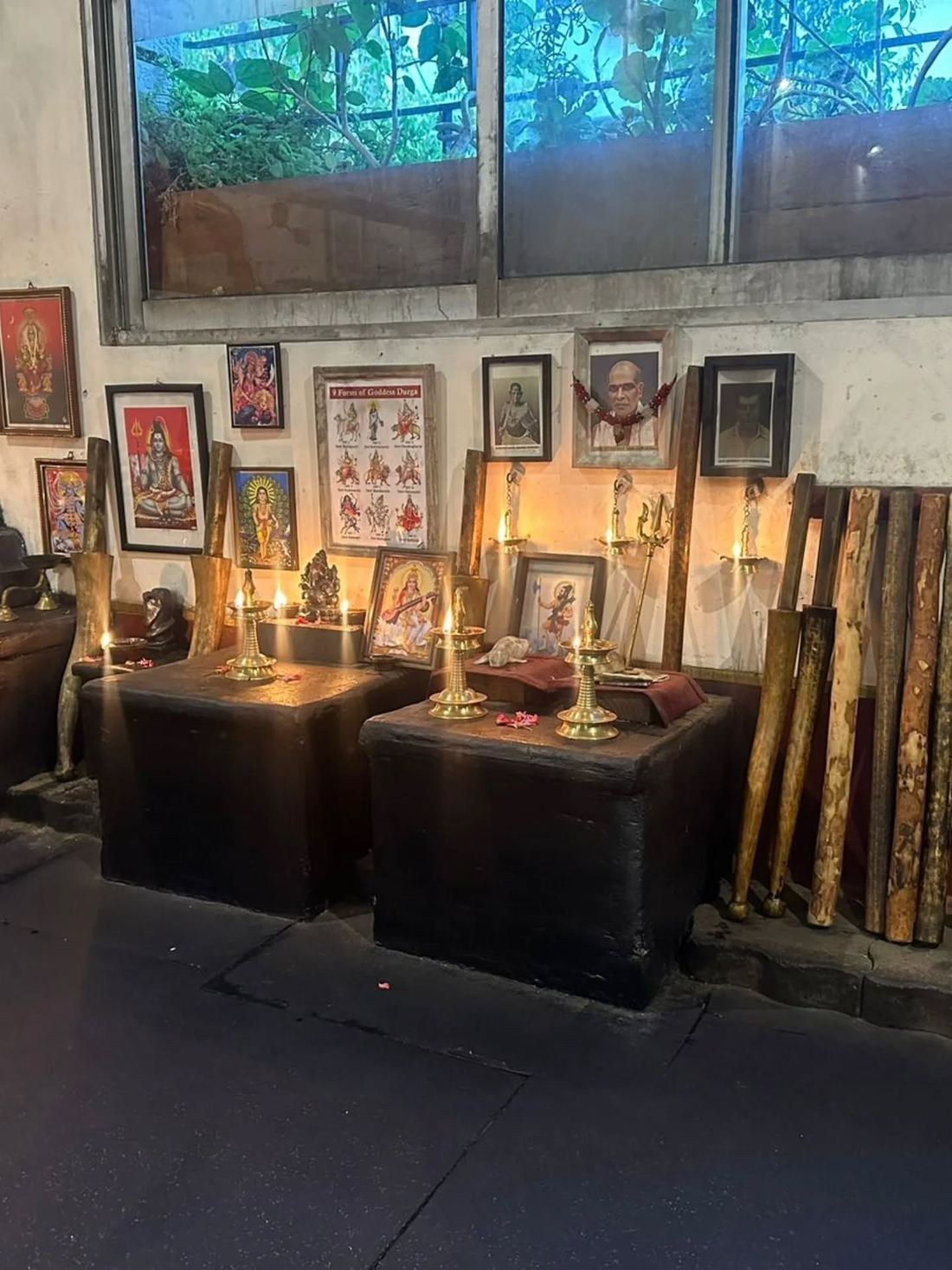 Kalari Mauna altar and space